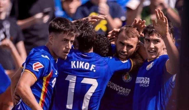 西甲强队积极备战,展现团结实力,振奋人心的简单介绍 西甲强队积极备战,展现团结实力,振奋人心的简单介绍