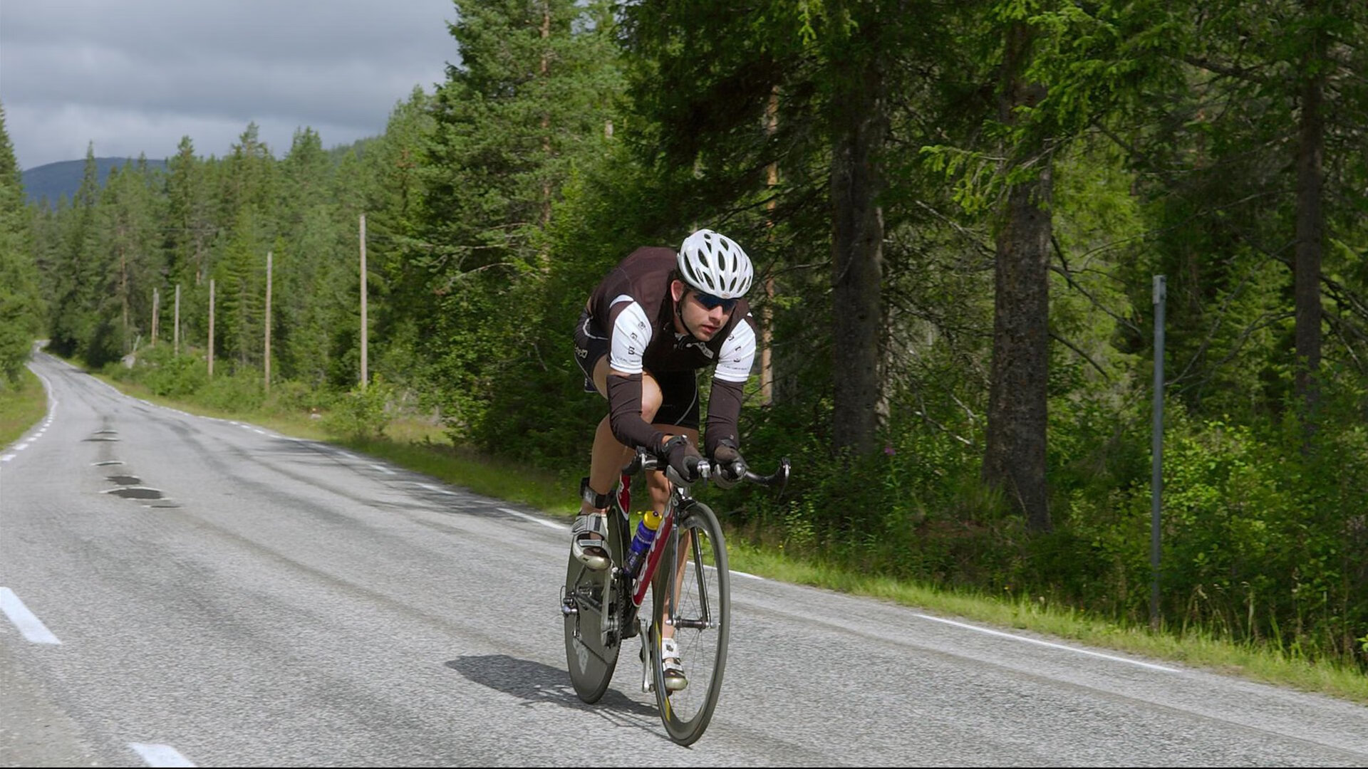 开云体育中国-攻防枢纽，拉文如何用速度撕裂独行侠的防线？
